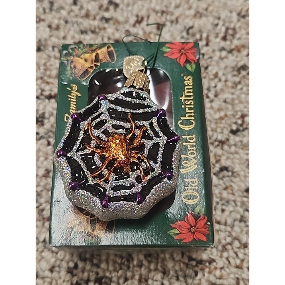 RARE Old World Christmas OWC "SPIDER WEB" Halloween Glass Ornament Box Included